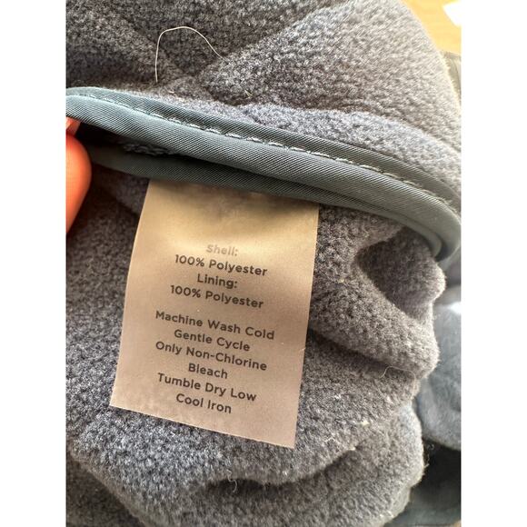 Talbots Teal Quilted Vest with Fleece Lining, Size M - Picture 2 of 4